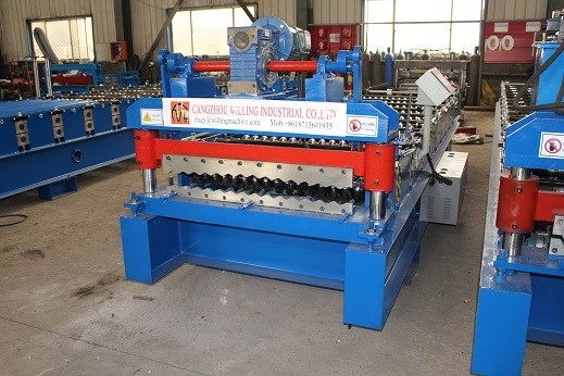 Corrugated Sheet Roll Forming Machine Wave Type With High Accuracy Cutting