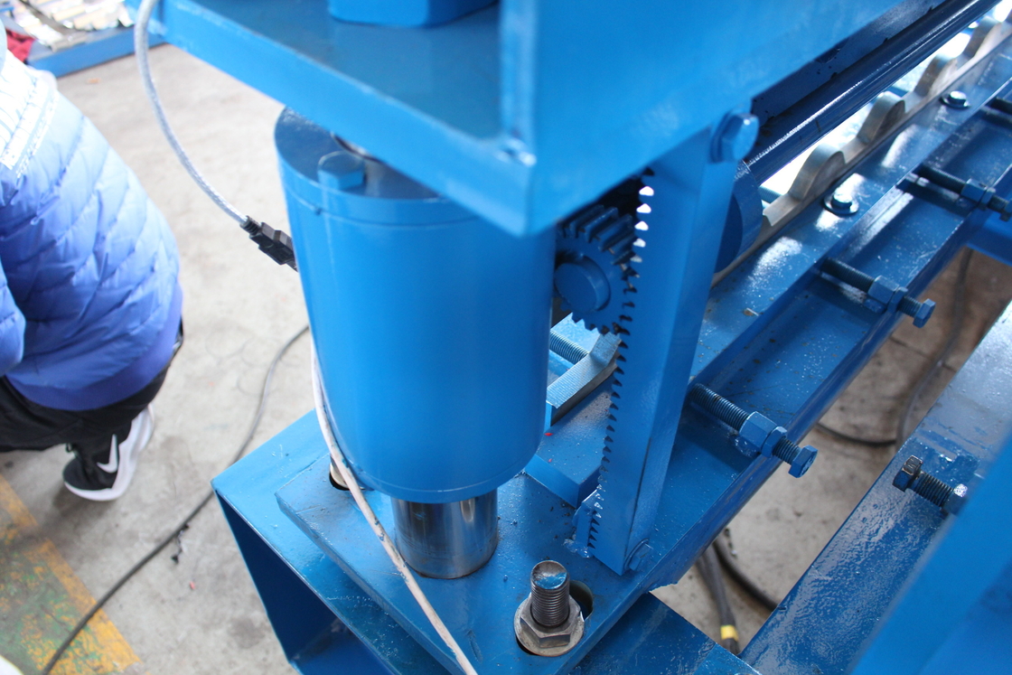 Semicircle Type Tile Roll Forming Machine For Roof And Wall Use