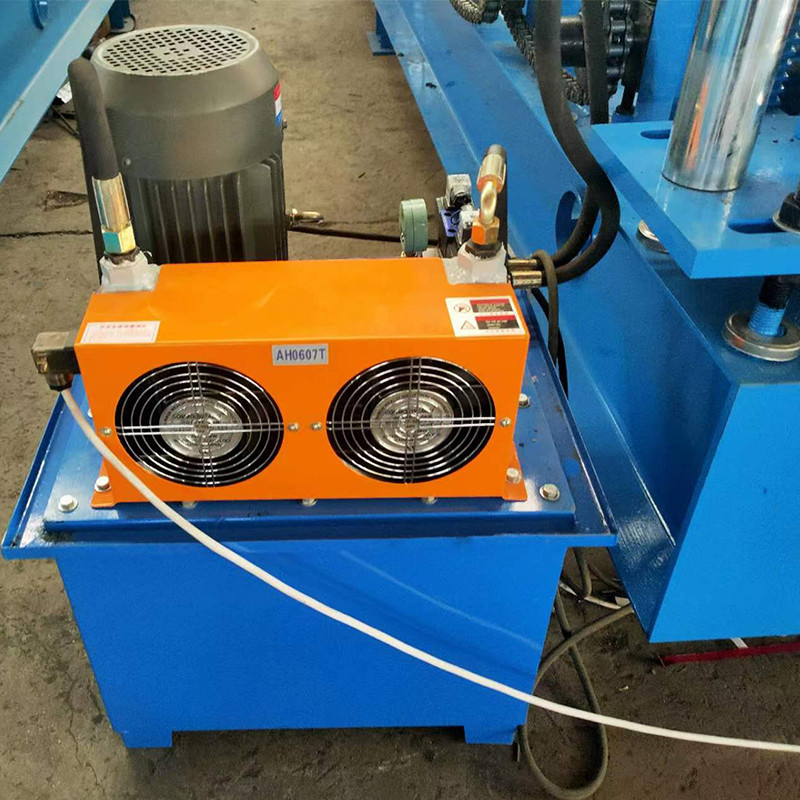 Eps Side Panel Galvalume Roof Roll Forming Machine High Accuracy Hydraulic Post Cutting