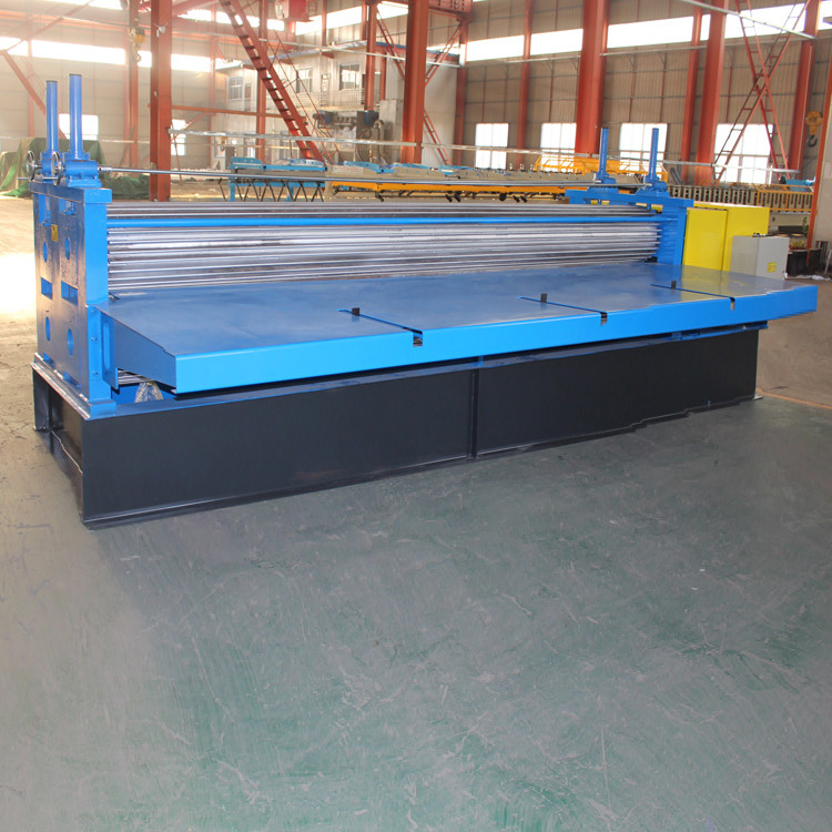 Corrugated Type Galvanized Roof Tile Roll Forming Machine Wave Shape Thin Thickness