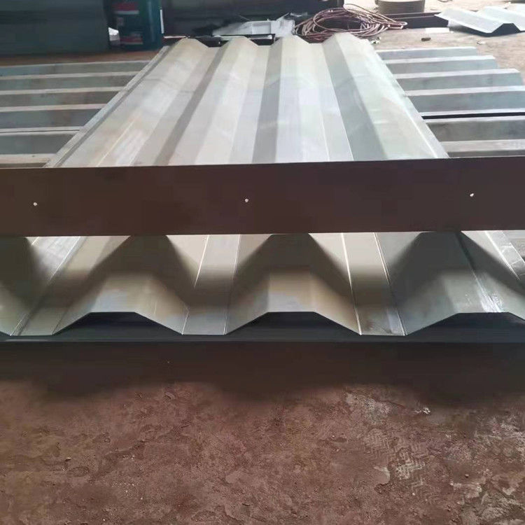 2.5T Wall Panel Roll Forming Machine Hydraulic Cutting With 50mm Shaft Diameter