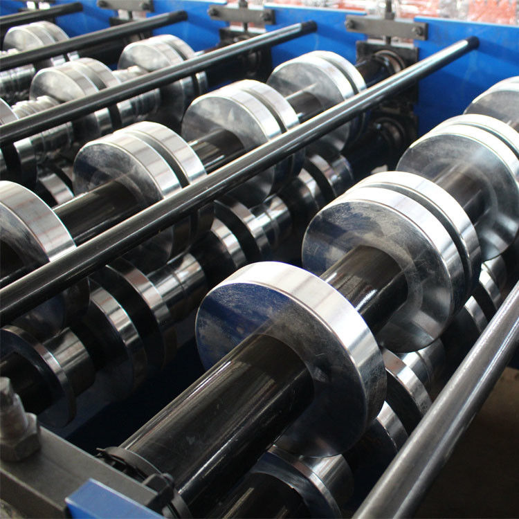 4t Metal Deck Roll Forming Machine Voltage 380v 50hz 3phase 50mm Shaft Diameter