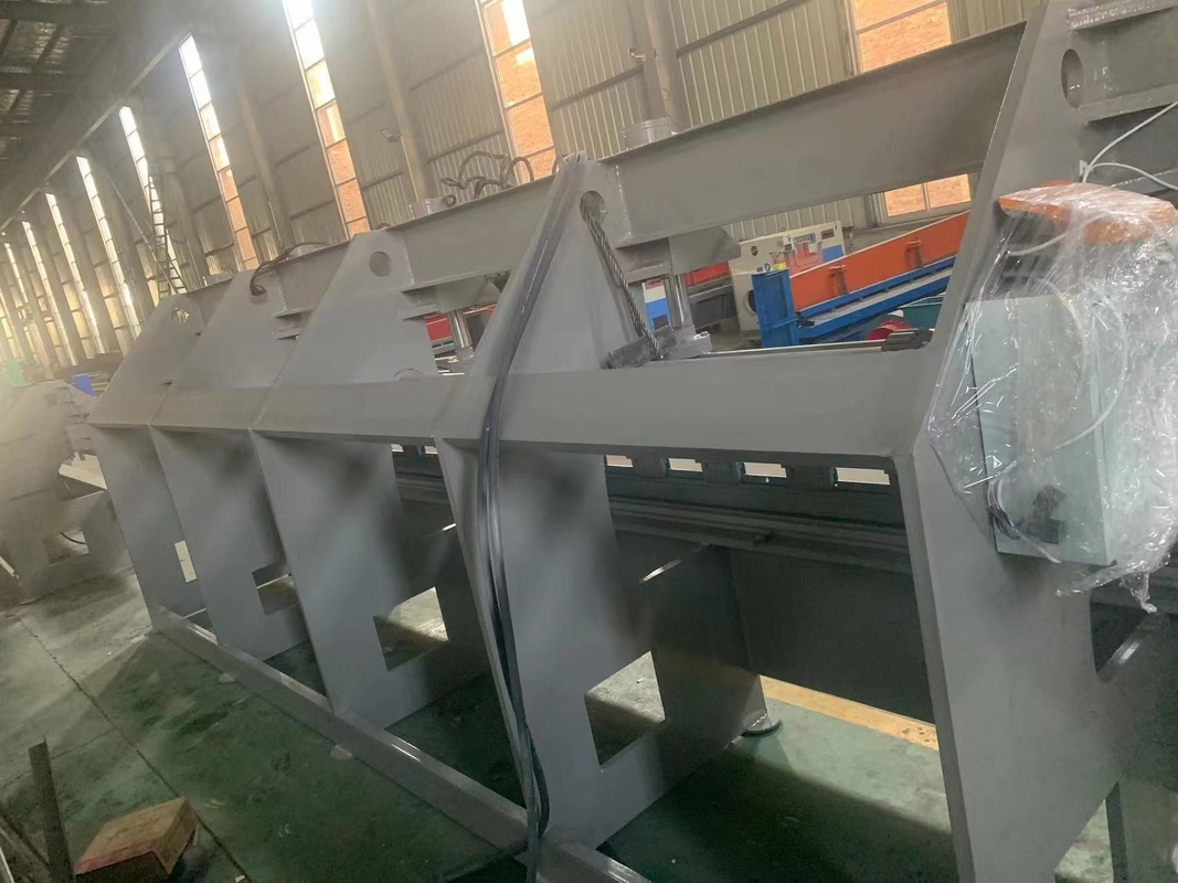 3KW Powered Hydraulic Bender Specialized In Bending Machine For 1.5mm Mild Steel