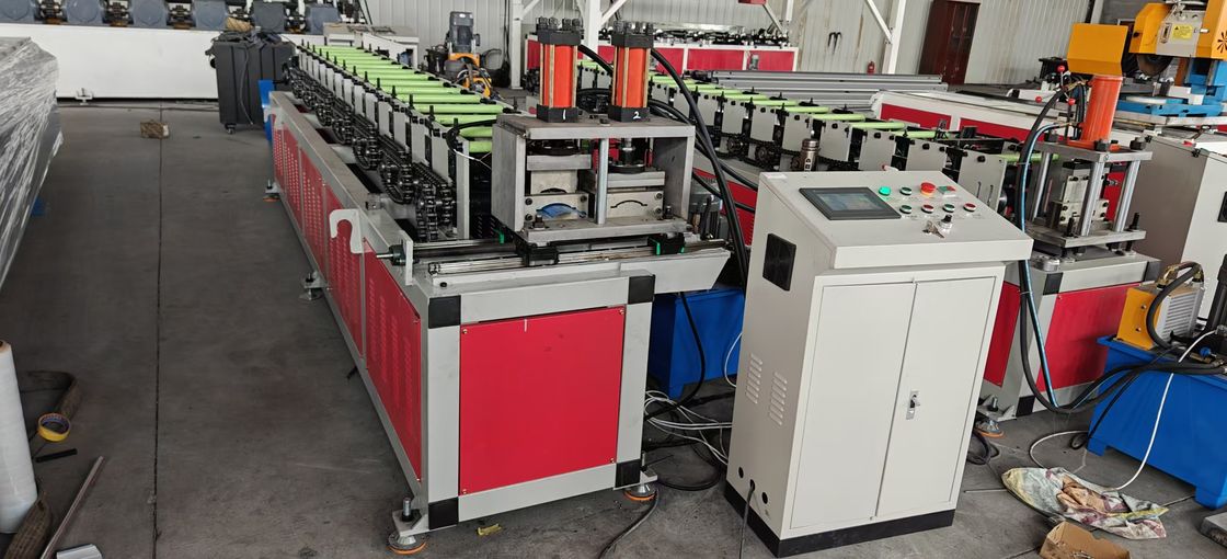 2025 New Design Metal Picket Fence Roll Forming Machine Fence Lines America Style