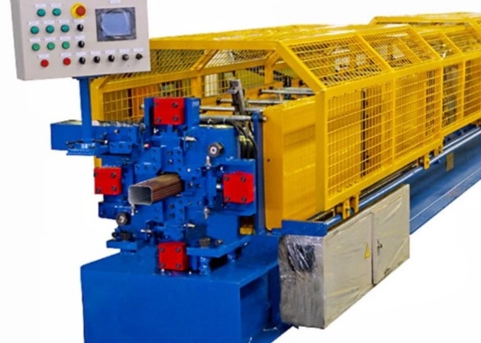 Metal Square Downpipe Roll Forming Machinery For Rainspout Full Automatic