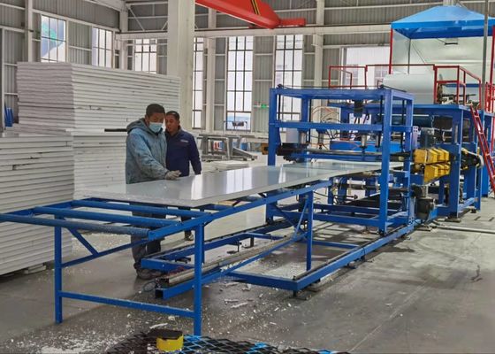 1000mm Plc Control Sandwich Panel Making Machine With Flying Tracking Cutting System